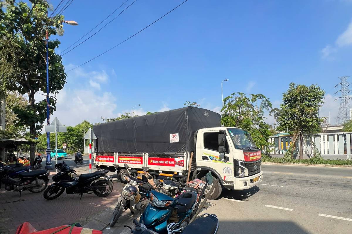 thuê xe tải chở hàng theo dự án