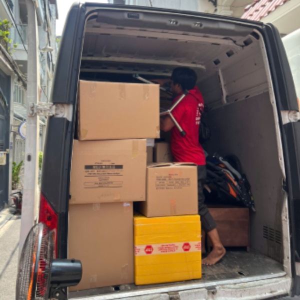 thuê xe tải chuyển nhà
